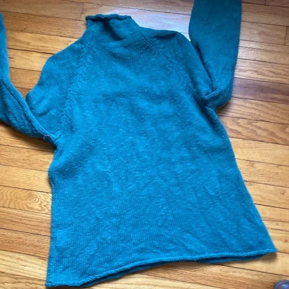 LL Bean green funnel roll neck cotton ragg pullover sweater - Picture 6 of 7